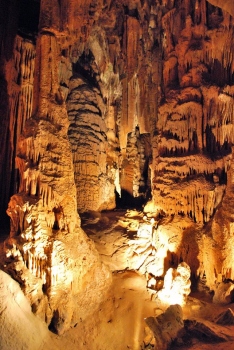 Bristol Caverns Formations